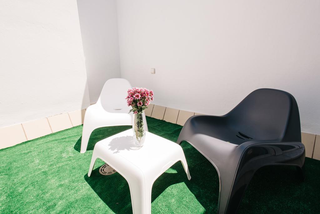 Hostly Acetres 2A-Penthouse In City Center-Fibre-Parking Opt セビリア エクステリア 写真