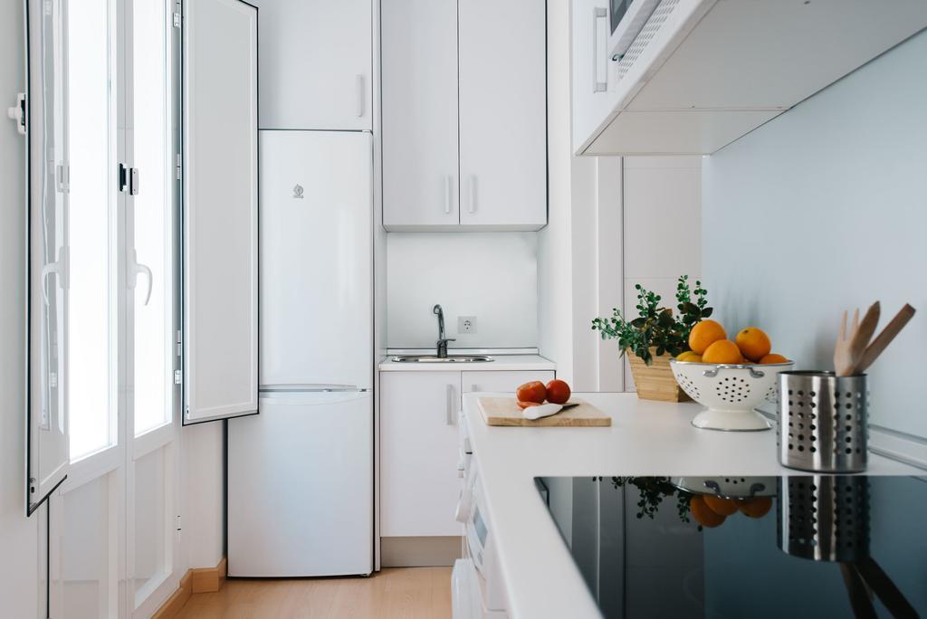 Hostly Acetres 2A-Penthouse In City Center-Fibre-Parking Opt セビリア エクステリア 写真